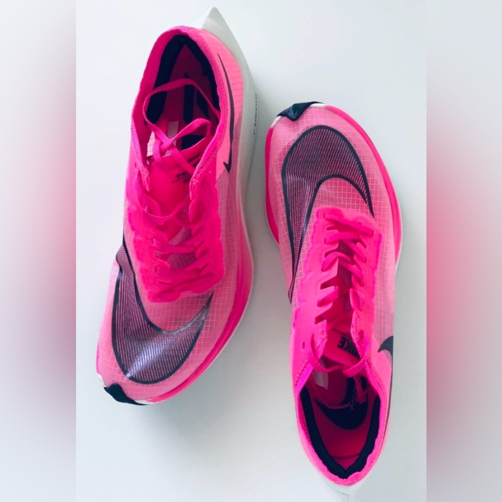 Nike Zoom Vaporfly NEXT% Men’s Size 9/ Women’s 10.5